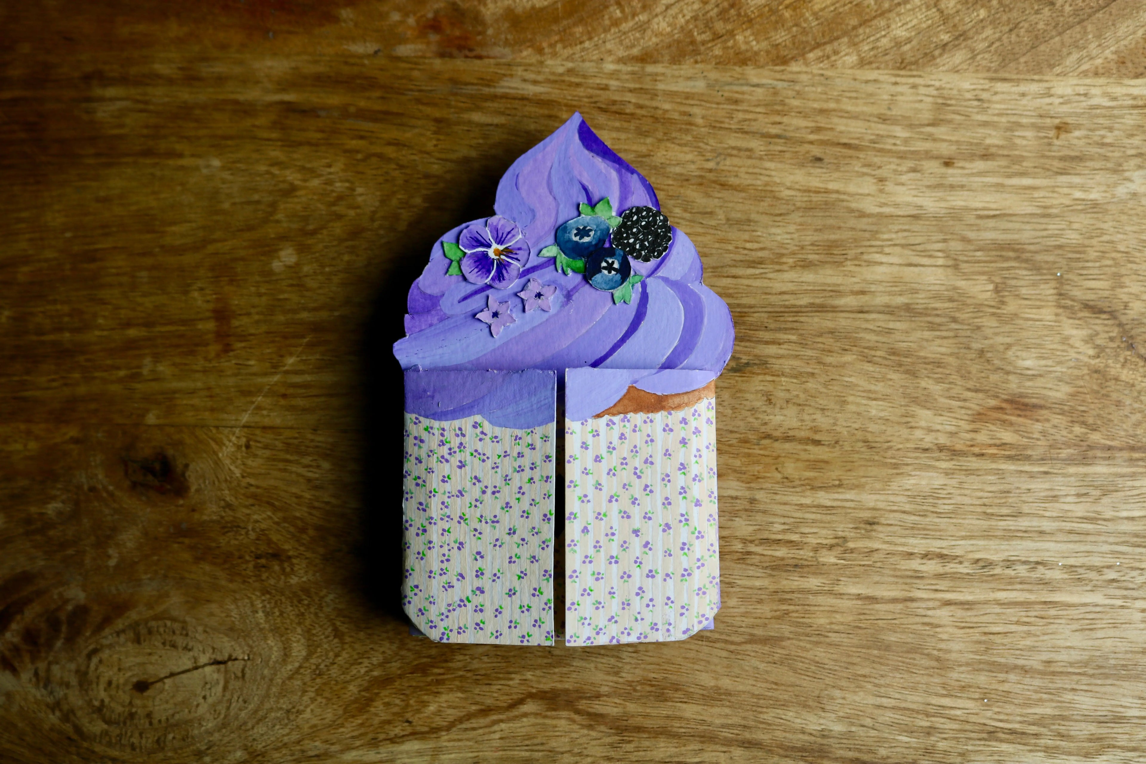 Blueberry Cupcake and Irish picnic Gwennbleun